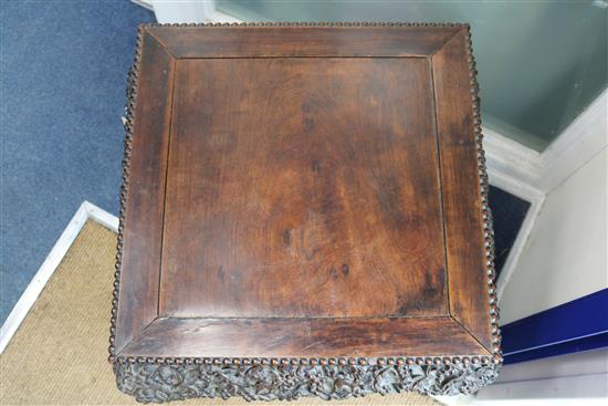 A 19th century Chinese Hongmu stand